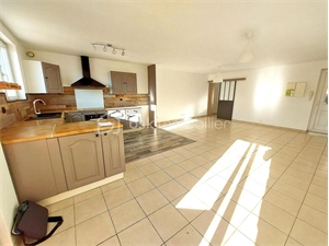 t3 à la vente -   89340  CHAMPIGNY, surface 78 m2 vente t3 - UBI459452582